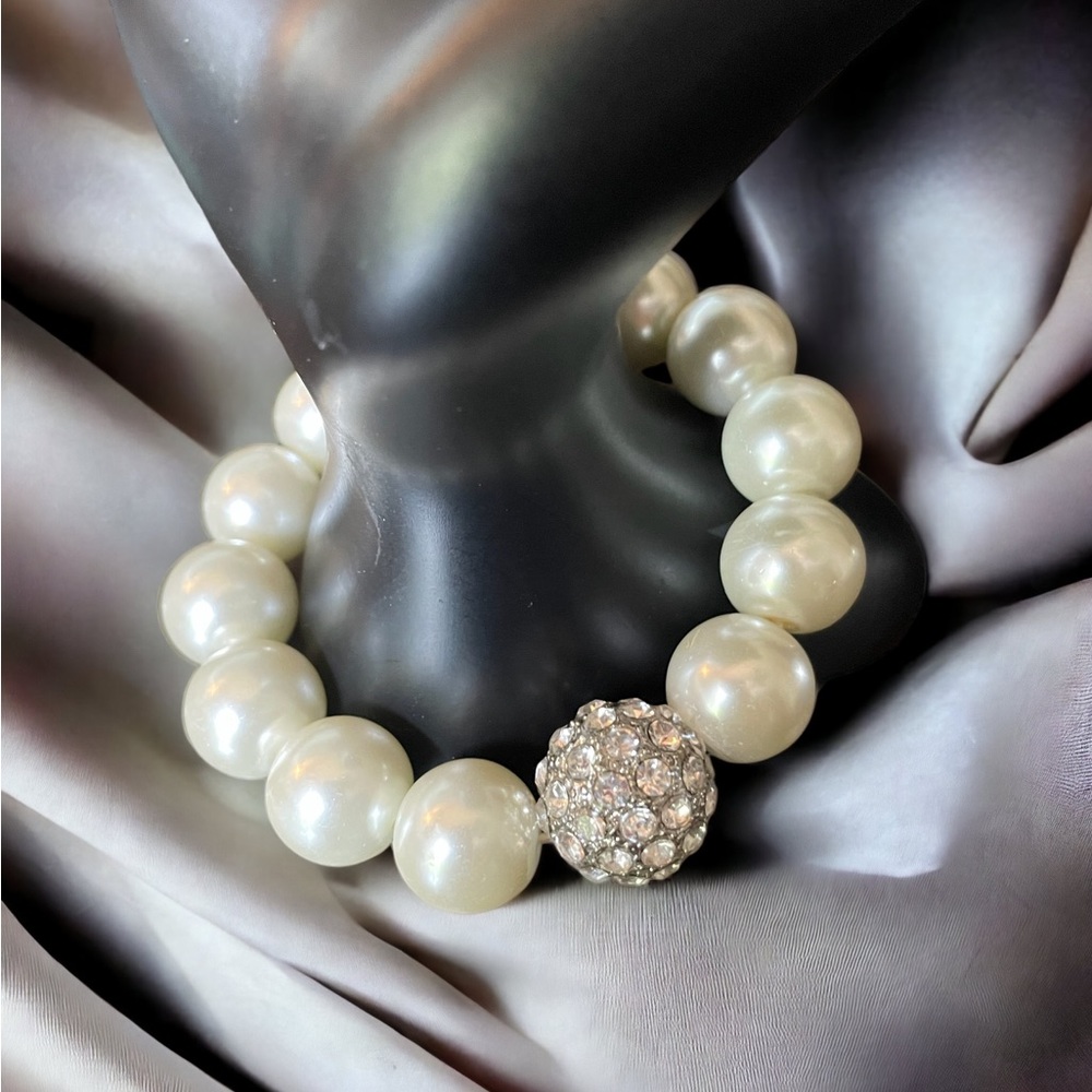 Chicos Faux Pearl & Rhinestone Bracelet